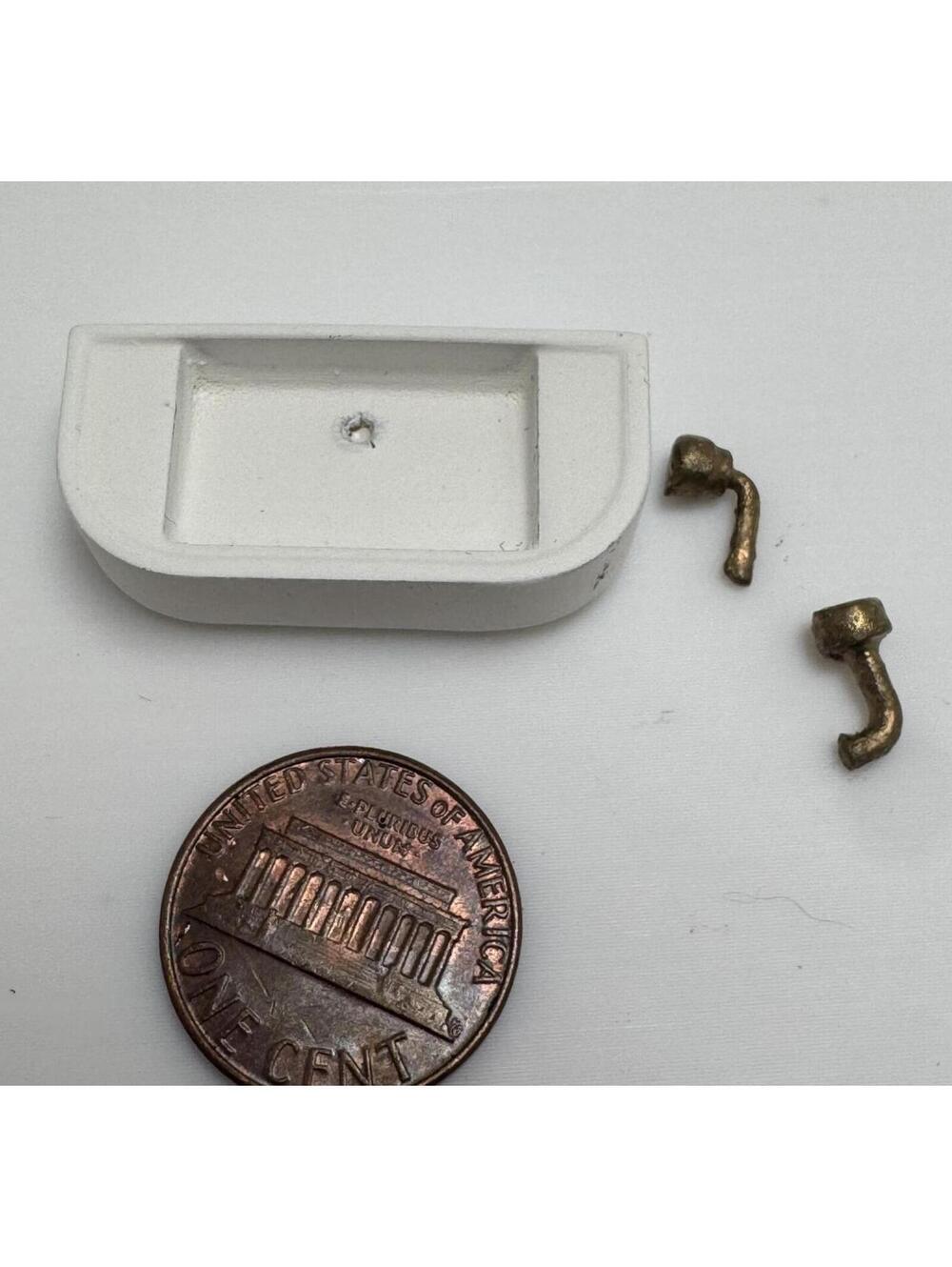 Micro Miniature Sink Dollhouse Basin Kitchen Farmhouse Diorama Metal‎ Faucet